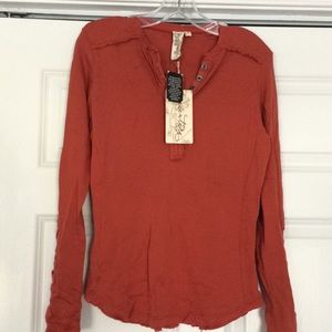 Aventura log sleeve Henley